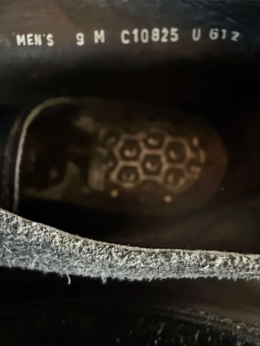 Cole Haan Nike Air Men's Black Leather Chukka Boots. Missing inner sole